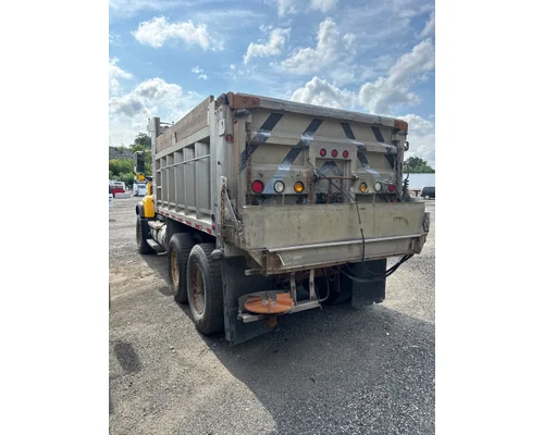 MACK CV713GRANITE Complete Vehicle