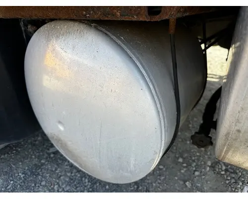 MACK CV713 Air Tank