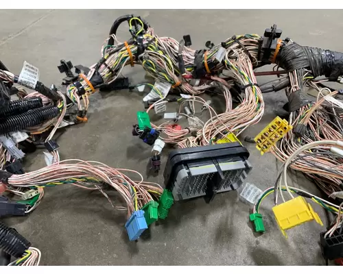 MACK CV713 Dash Wiring Harness