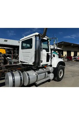 MACK CV713 Fender Extension