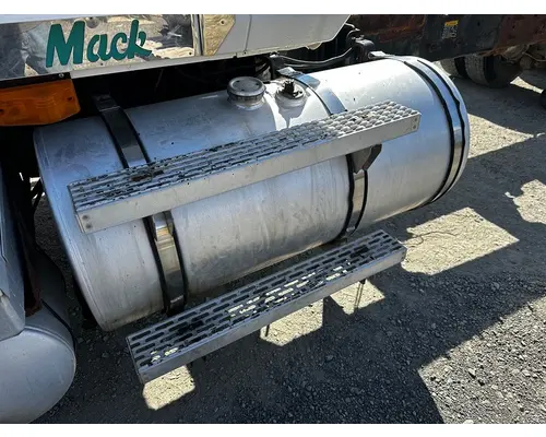 MACK CV713 Fuel Tank