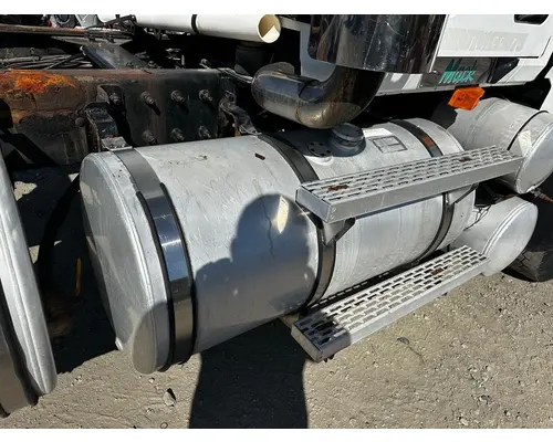 MACK CV713 Fuel Tank