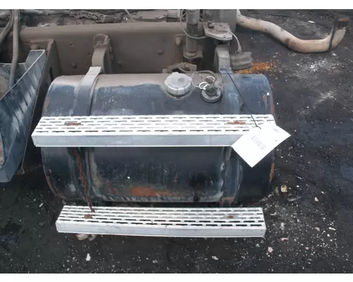 MACK CV713 Fuel Tank