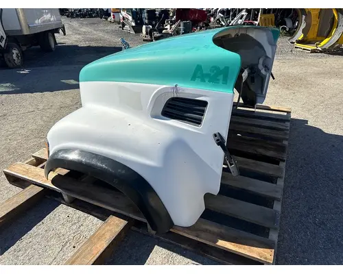 MACK CV713 Hood