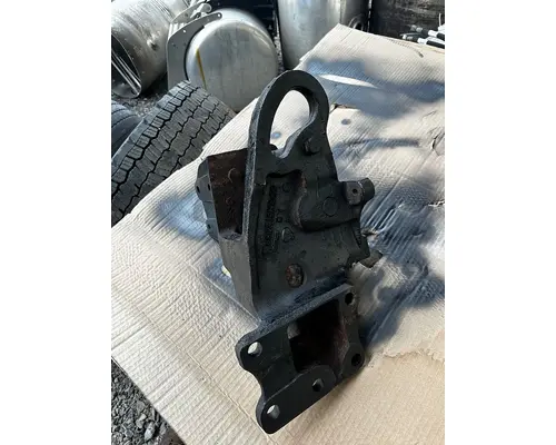 MACK CV713 Spring Hanger