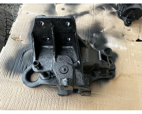 MACK CV713 Spring Hanger