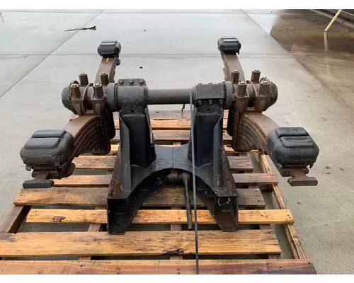 MACK CV713 Suspension