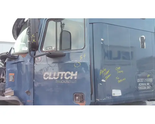 MACK CX 1999-2003 DOOR ASSEMBLY, FRONT