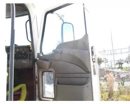 MACK CX 2004-2005 DOOR ASSEMBLY, FRONT