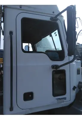 MACK CX 2004-2005 DOOR ASSEMBLY, FRONT