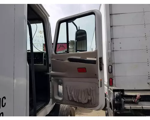 MACK CX 2004-2005 DOOR ASSEMBLY, FRONT