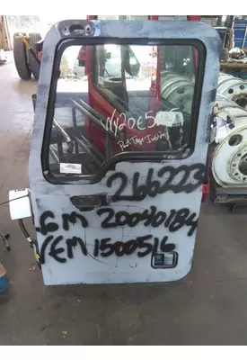 MACK CX 2004-2005 DOOR ASSEMBLY, FRONT