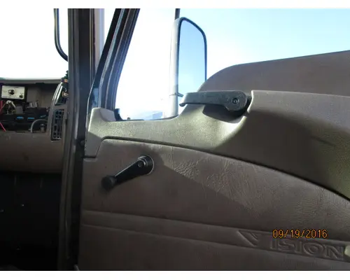 MACK CX 2004-2005 DOOR ASSEMBLY, FRONT
