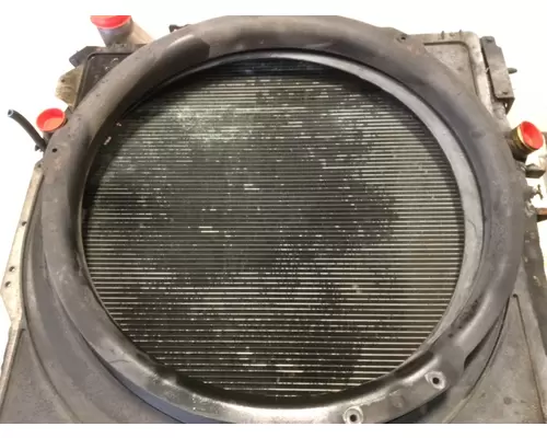 MACK CX600 / VISION Radiator