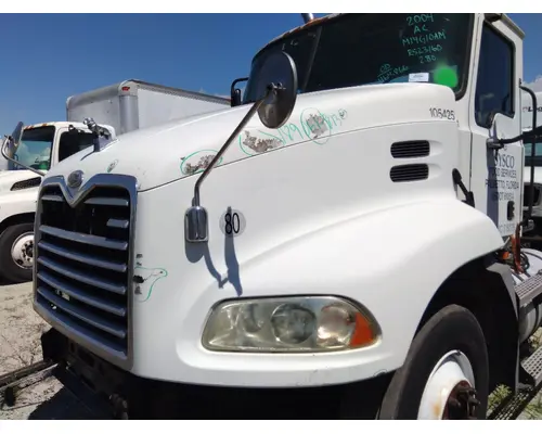 MACK CX612 1999-2005 HOOD