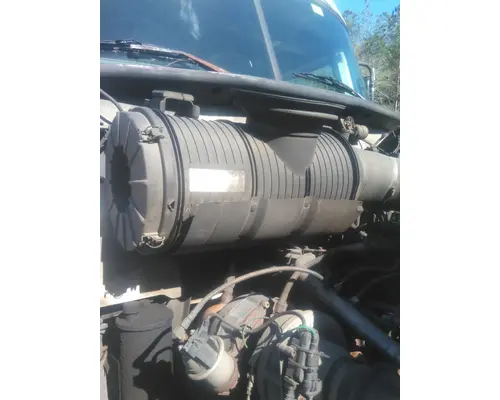 MACK CX612 AIR CLEANER