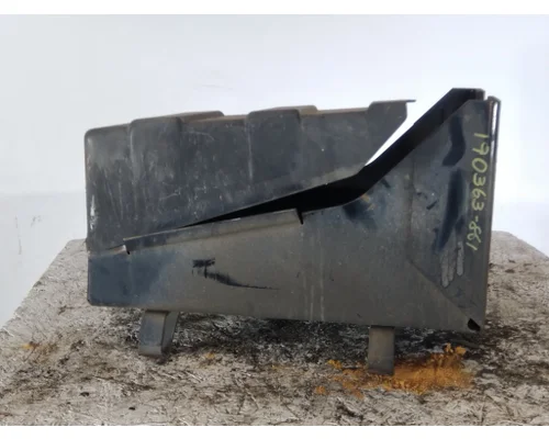 MACK CX612 BATTERY BOX