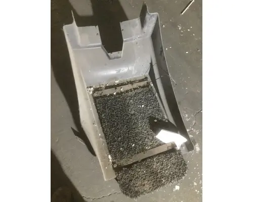 MACK CX612 FENDER EXTENSION