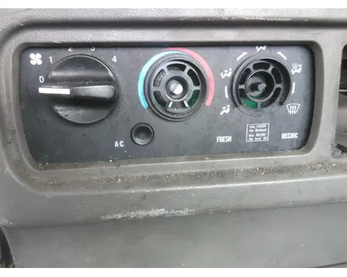 MACK CX612 TEMPERATURE CONTROL