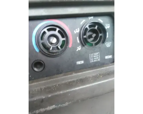 MACK CX612 TEMPERATURE CONTROL