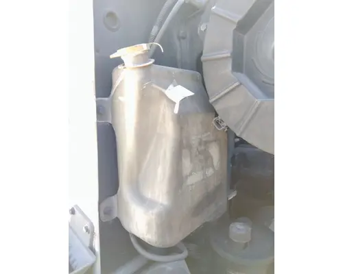 MACK CX612 WINDSHIELD WASHER RESERVOIR