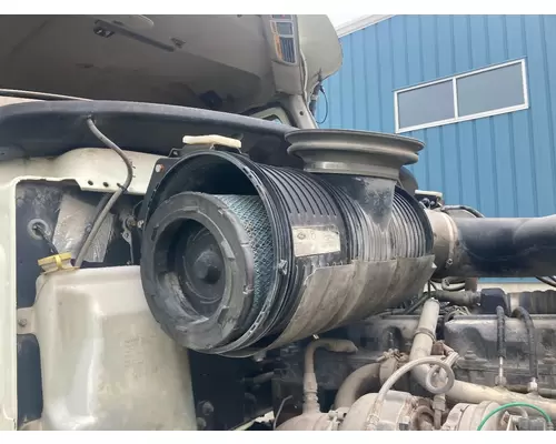 MACK CX613 VISION Air Cleaner