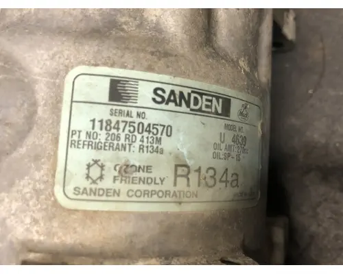 MACK CX613 VISION Air Conditioner Compressor