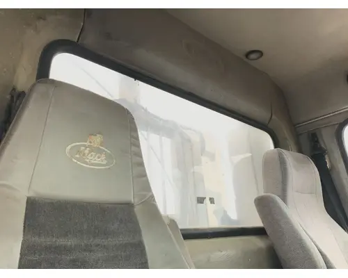 MACK CX613 VISION Back Glass