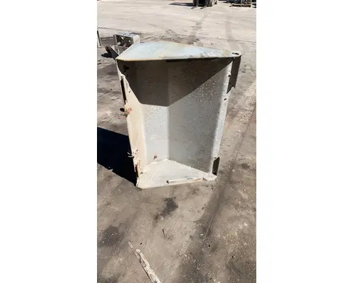 MACK CX613 VISION Battery Box