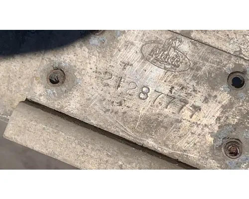 MACK CX613 VISION Battery Box