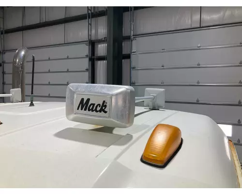 MACK CX613 VISION Body, Misc. Parts