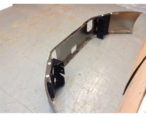 MACK CX613 VISION Bumper Assembly, Front