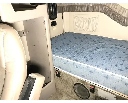 MACK CX613 VISION Cab Assembly