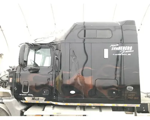 MACK CX613 VISION Cab Assembly