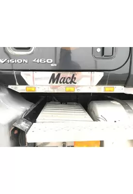 MACK CX613 VISION Cab Assembly