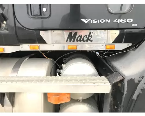 MACK CX613 VISION Cab Assembly