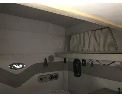 MACK CX613 VISION Cab Assembly