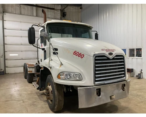 MACK CX613 VISION Cab Assembly