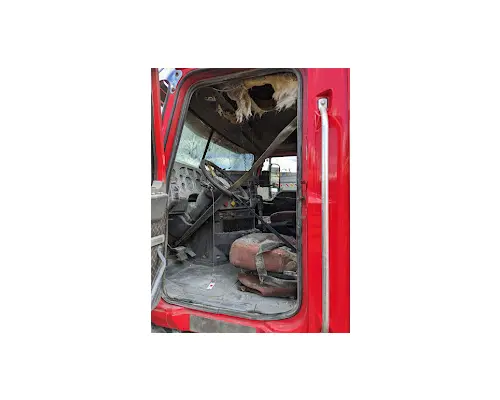 MACK CX613 VISION Cab Mount