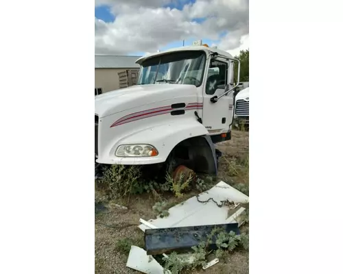 MACK CX613 VISION Cab