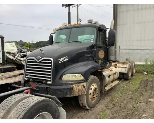 MACK CX613 VISION Cab