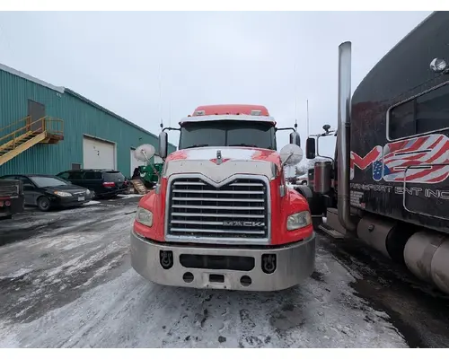 MACK CX613 VISION Complete Vehicle
