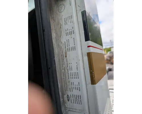 MACK CX613 VISION Complete Vehicle