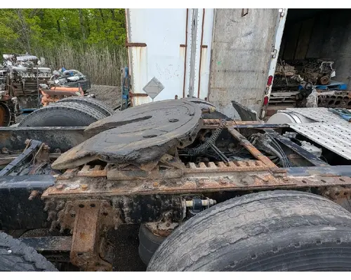 MACK CX613 VISION Complete Vehicle