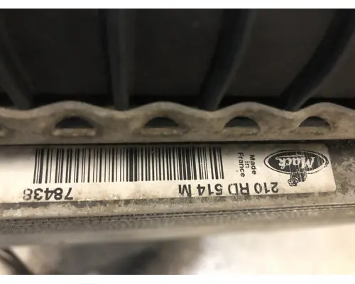 MACK CX613 VISION Cooling Assembly. (Rad., Cond., ATAAC)