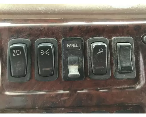 MACK CX613 VISION Dash Assembly