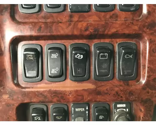 MACK CX613 VISION Dash Assembly