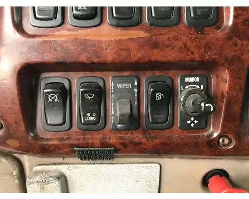 MACK CX613 VISION Dash Assembly