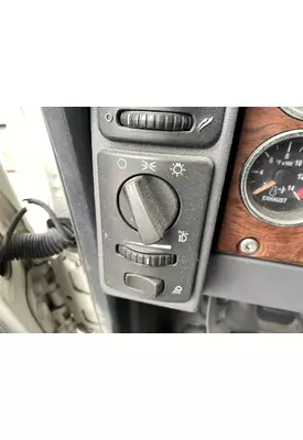 MACK CX613 VISION Dash/Console Switch