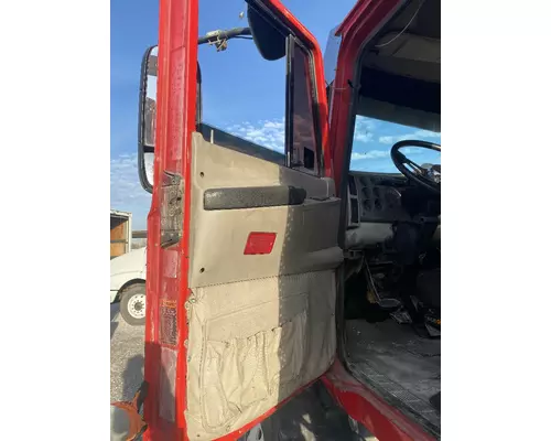 MACK CX613 VISION Door Assembly, Front